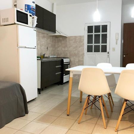 Villa María Rio 2 Departamentos Temporario Con Cochera מראה חיצוני תמונה